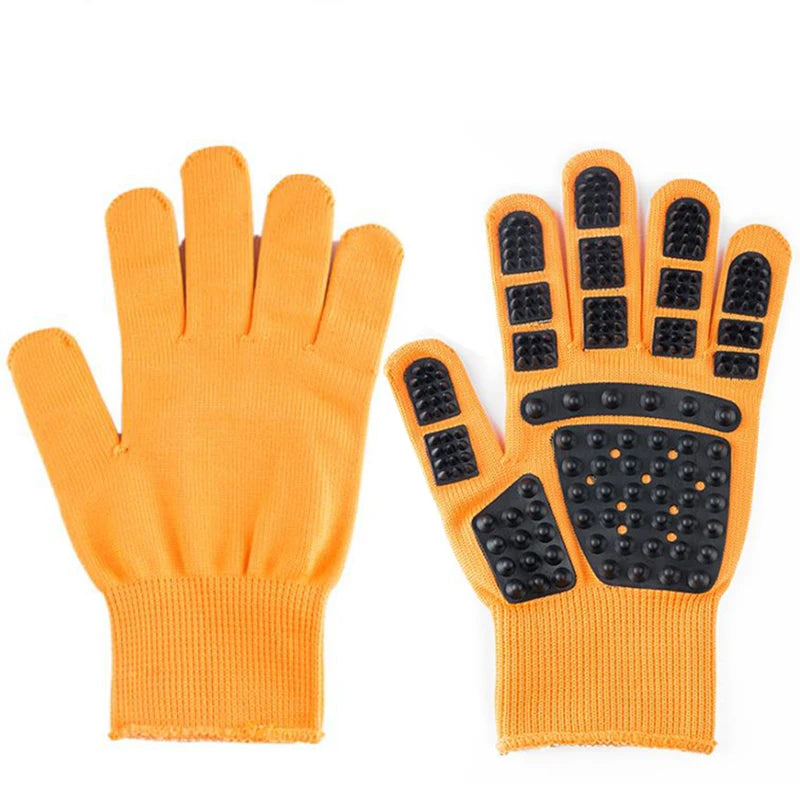 De-Shedding Grooming Glove