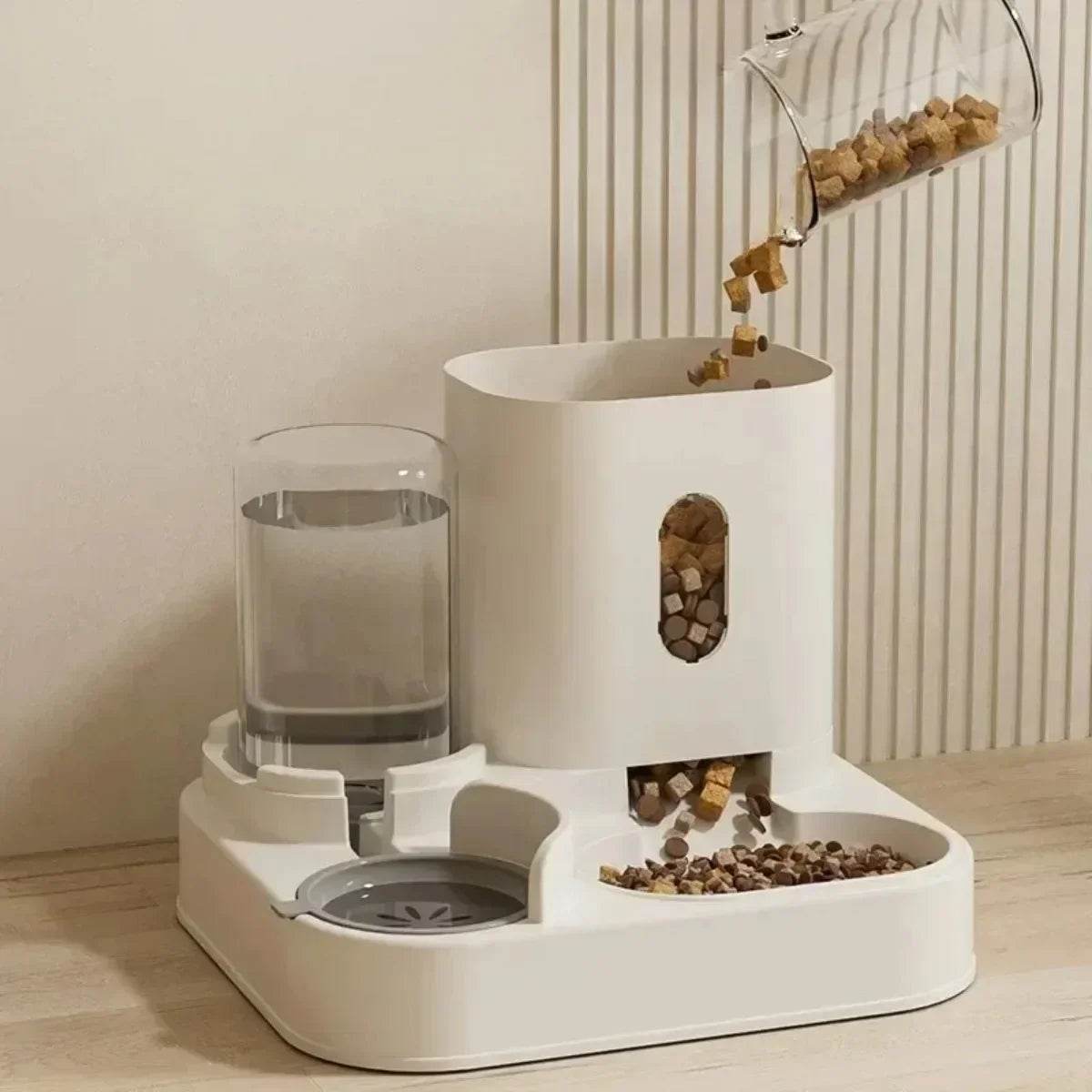Automatic Pet Feeder Fountain - Moment Pets