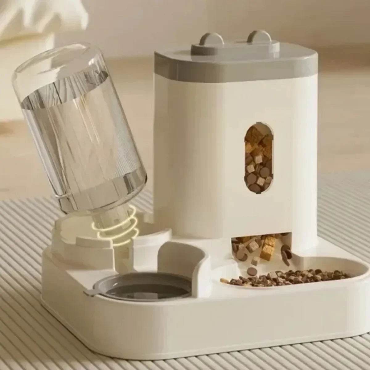 Automatic Pet Feeder Fountain - Moment Pets