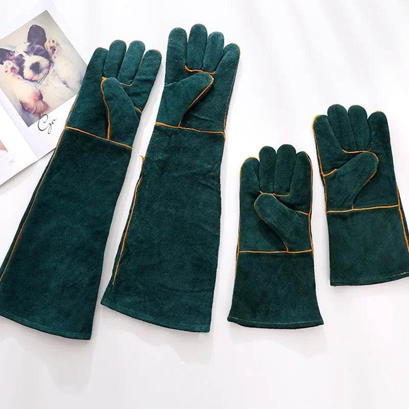 Bite Resistant Animal Gloves - Moment Pets